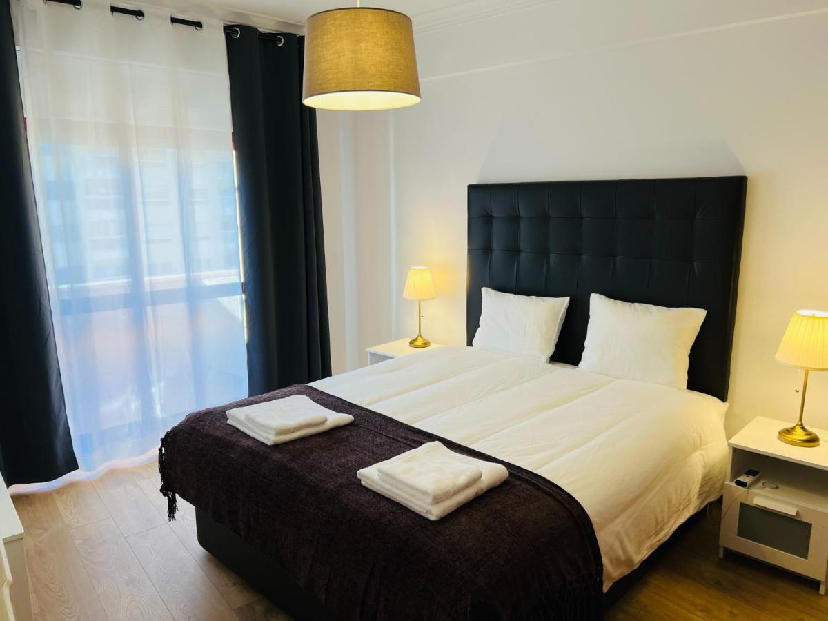 Beautiful Apartment - Family And Group Of Friends Повоу-де-Санта-Ірія Екстер'єр фото