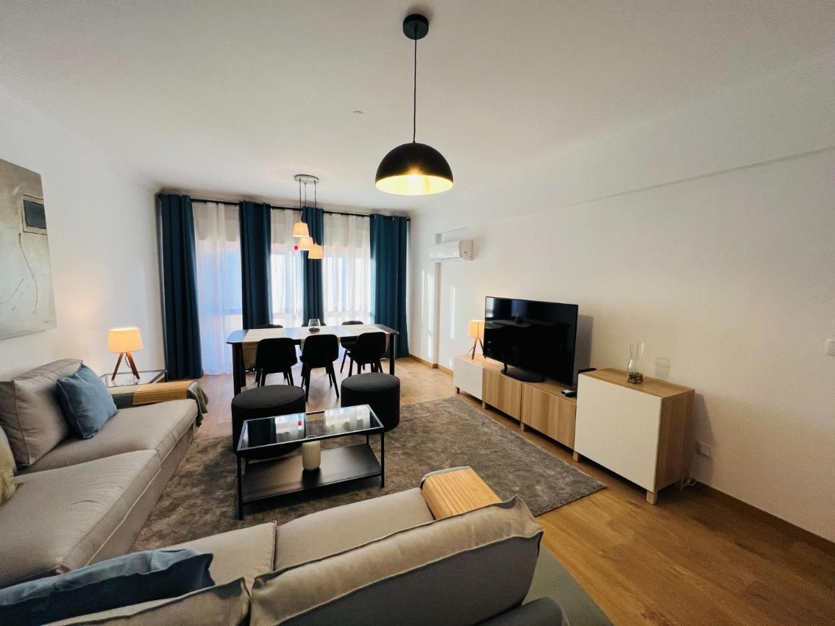 Beautiful Apartment - Family And Group Of Friends Повоу-де-Санта-Ірія Екстер'єр фото